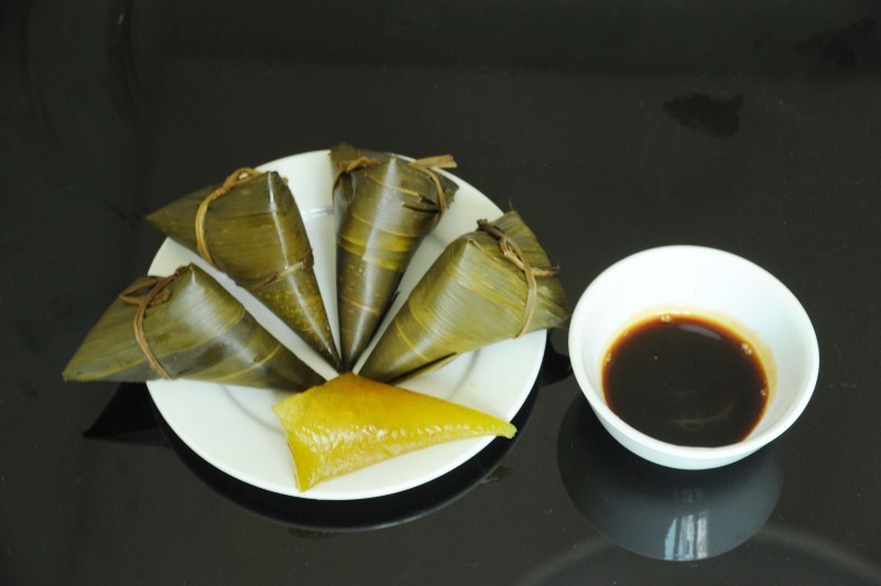 Banh gio cham mat mia
