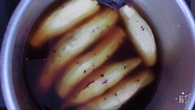 Khoai lang nấu mật mía